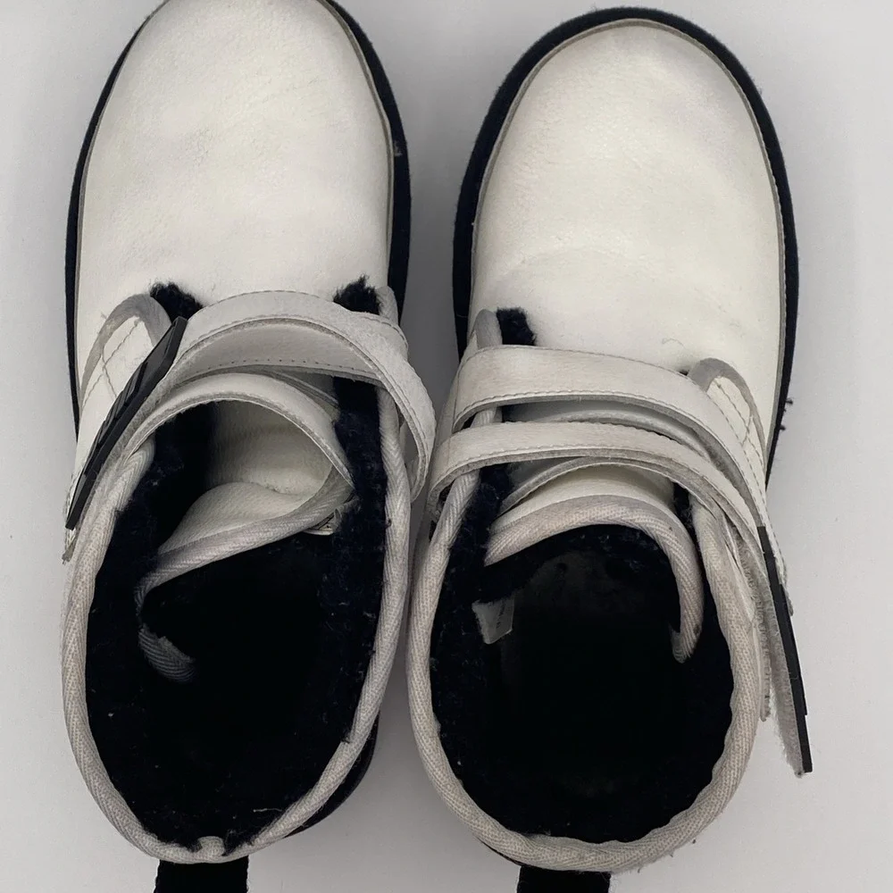 UGG Neumel High Platform Boots Kids 4 White Leather Streetwear Gothic Punk Y2K